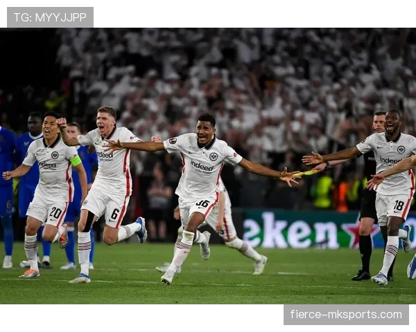 德甲中游混战欧战席位，谁将异军突起成新黑马？