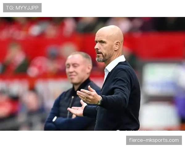 门兴格拉德巴赫防守体系解析：如何打造钢铁防线有效遏制对手进攻