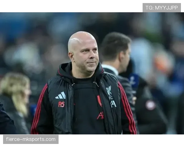 国安危机爆发!主帅战术体系引发球员不满,豪门地位岌岌可危?