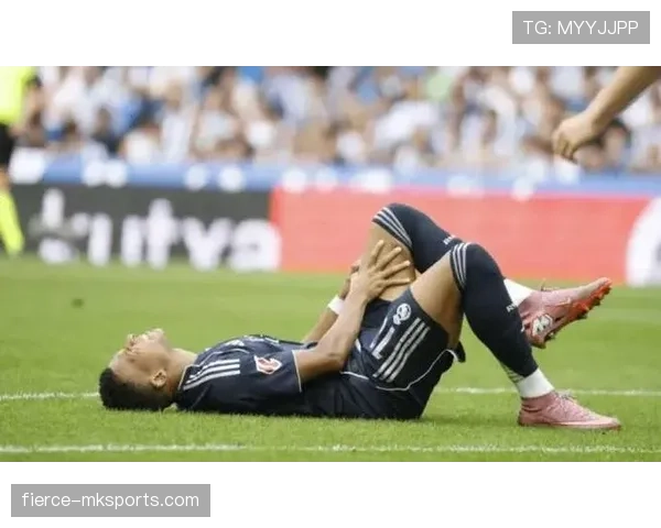 坎塞洛对位姆巴佩:速度型边锋的防守考验