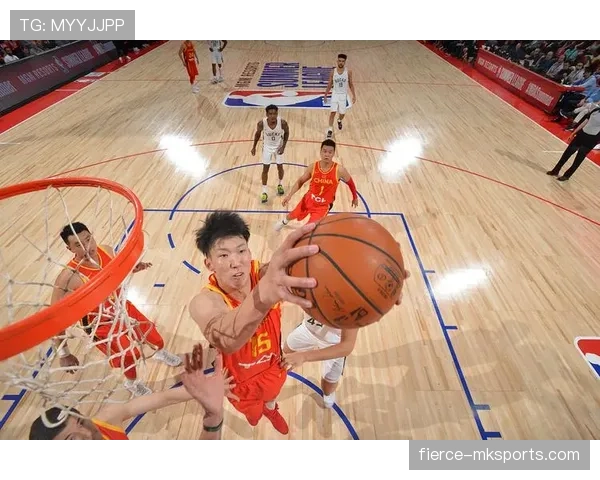 周琦这日子过得也太有反差了吧，球场上铁汉子，家里却像谜一样的低调豪宅秀