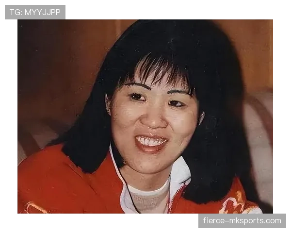 如果郎平开生活博主，早饭像布阵、衣橱像奖杯柜，这种有钱有规矩的日常我看不下去